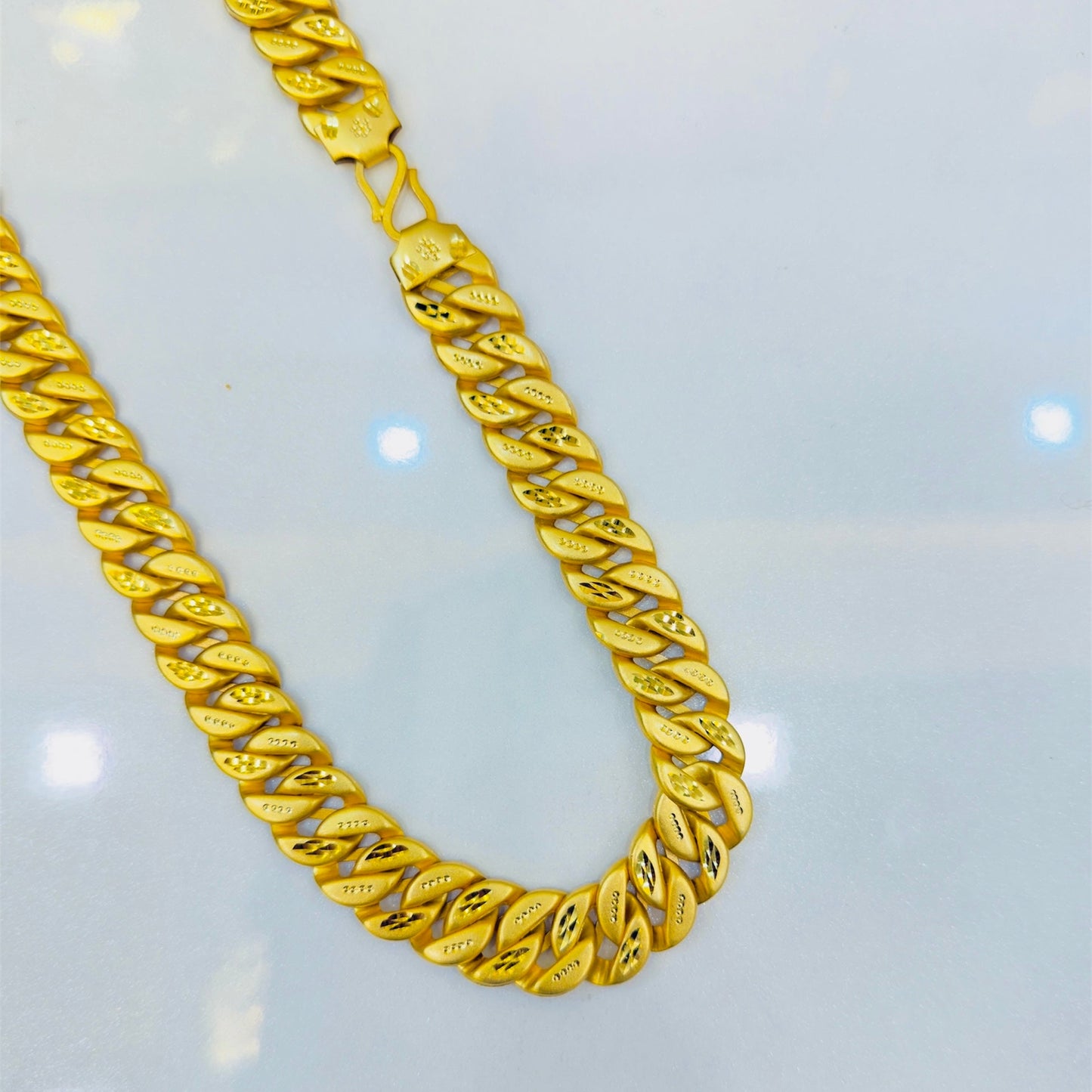 1 GM GOLD PLATED HOLO CUBAN CHAIN