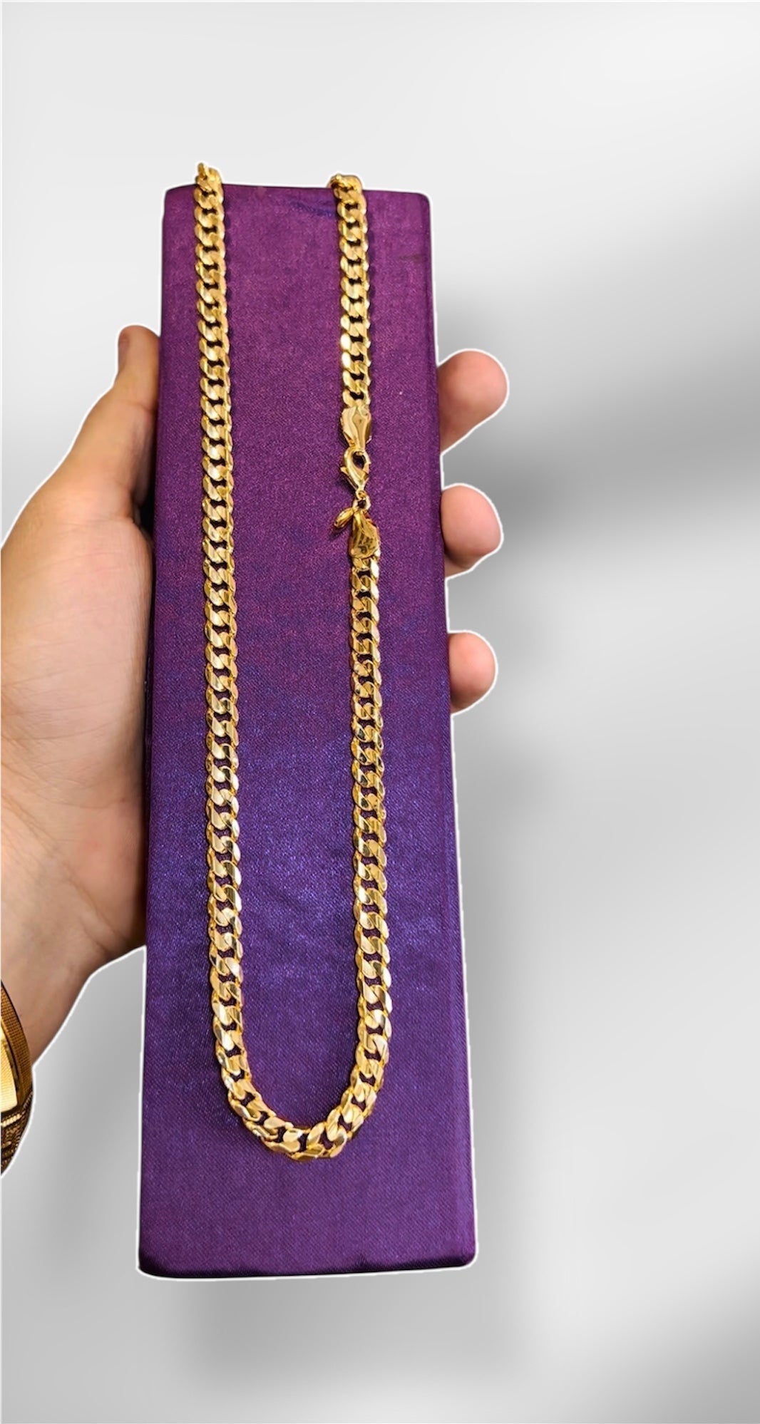 Cuban pata chain