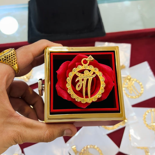 MAA LOGO + LOTUS CHAIN