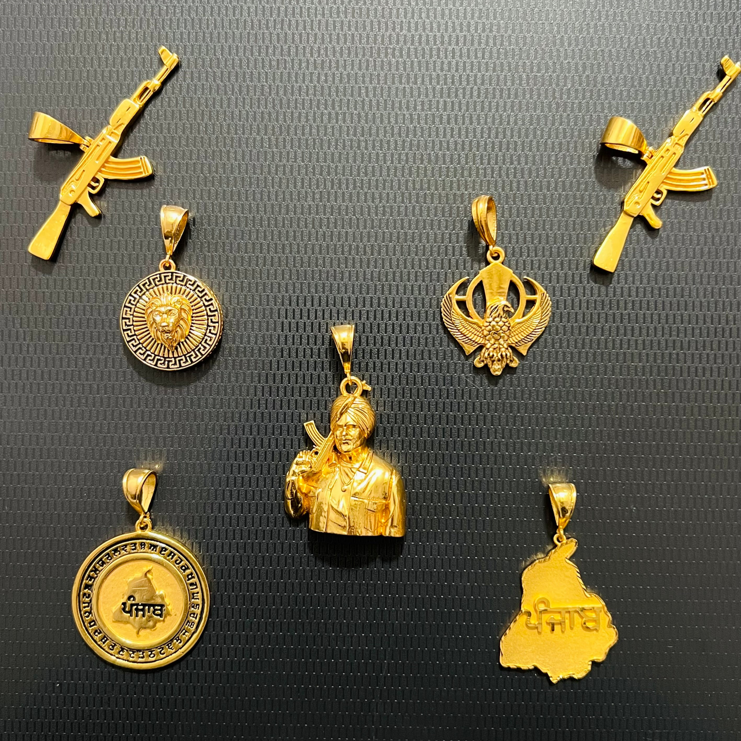 Treandy gold plated Lockets