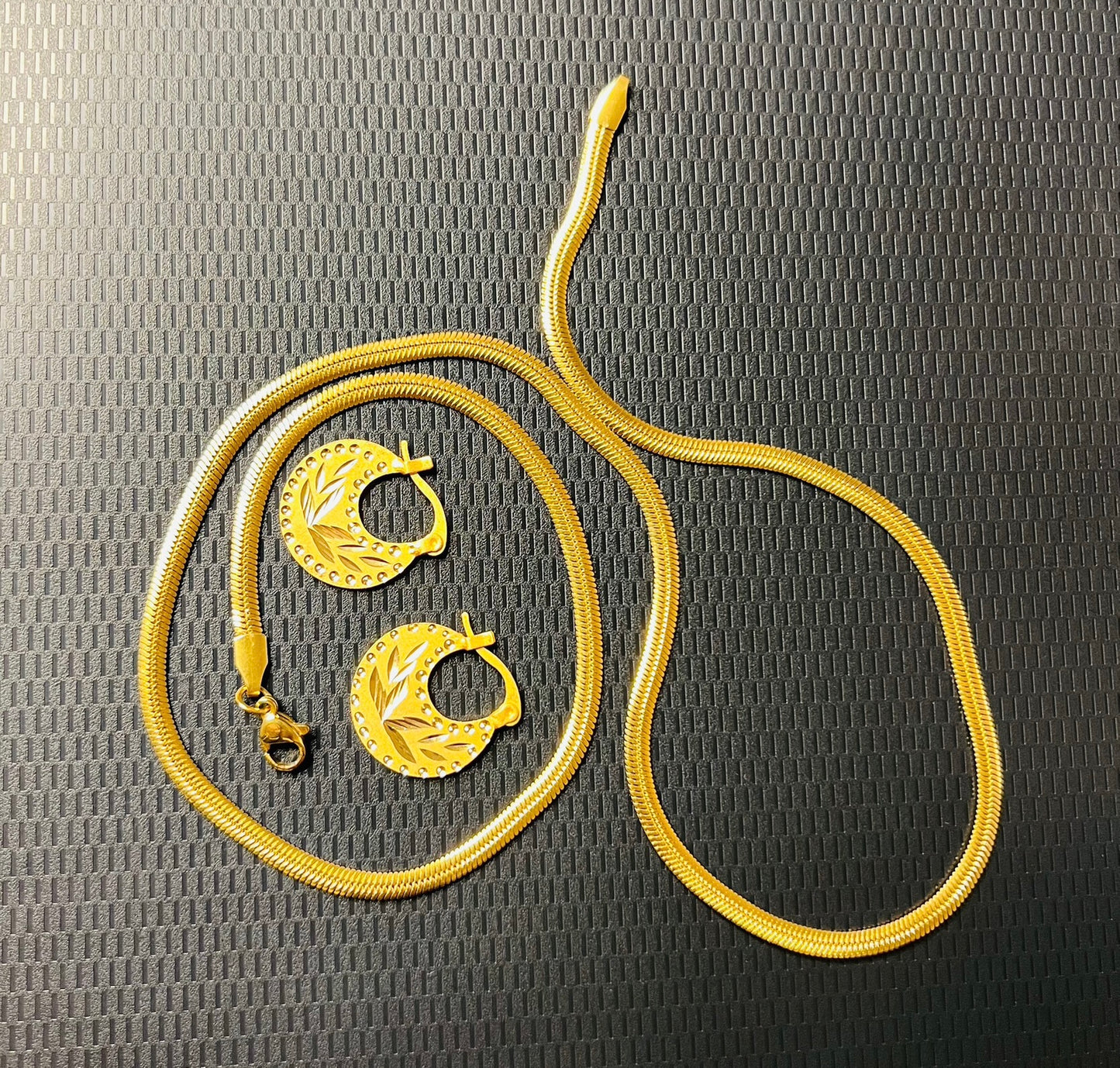 Lock natiya +snake chain combo