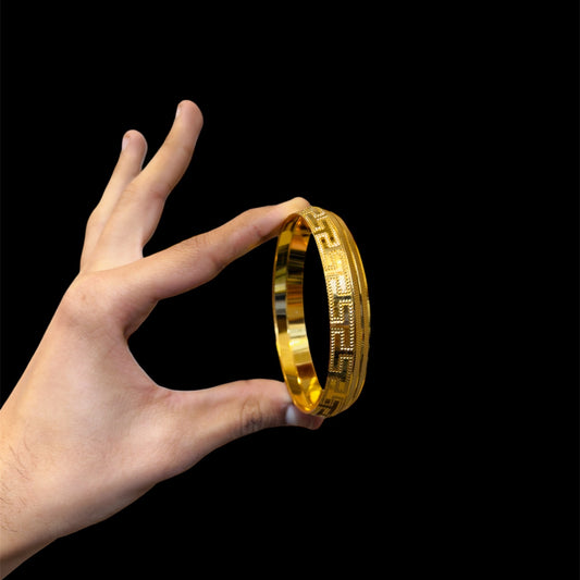 HEAVY TRENDING GOLD PLATED KADA