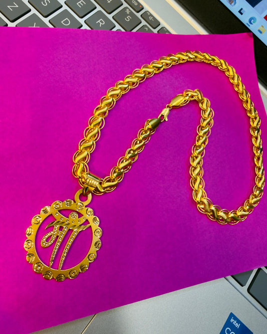 Maa Locket+Lotus Chain